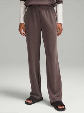 lululemon Softstream Espresso TALL